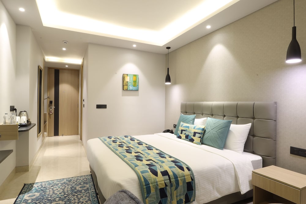 Superior Room, Balcony - Photo 11