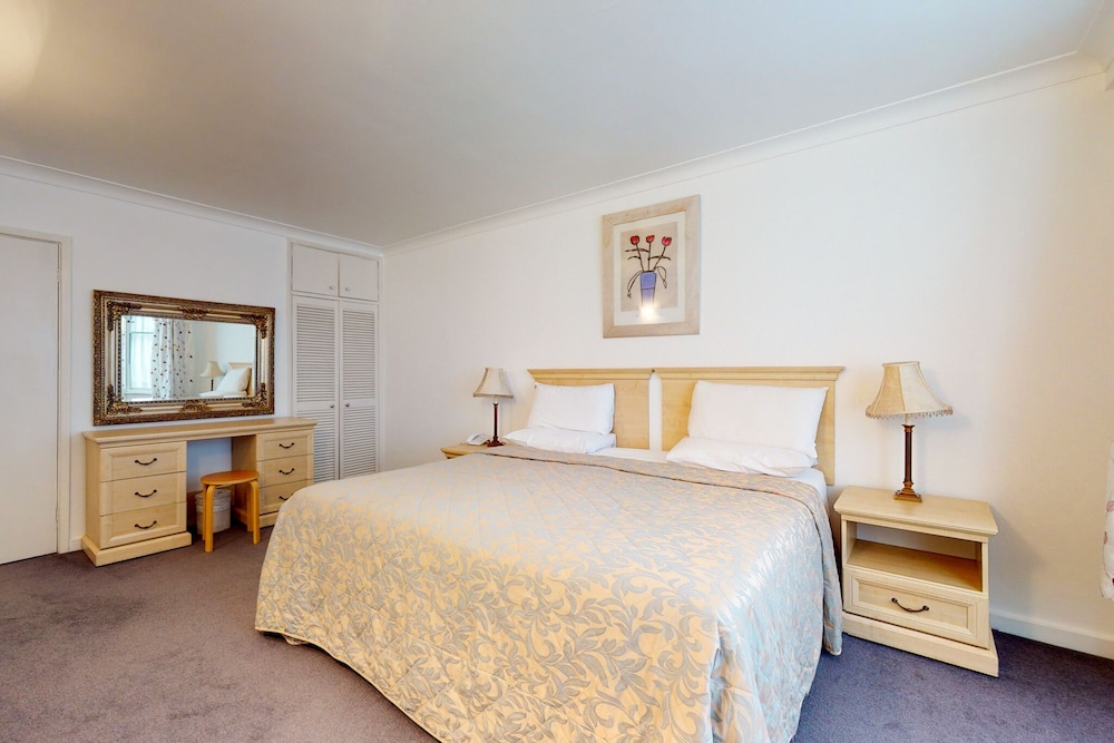 Exclusive Apartment (Apartment 4, 4 Persons)