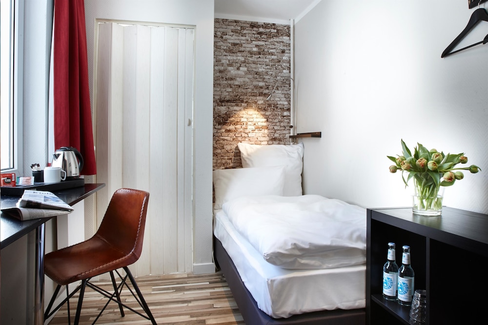 Standard Room, 1 Twin Bed