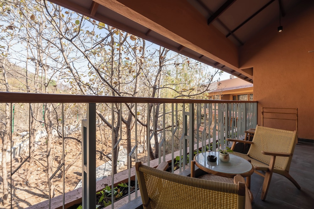 Suite, Balcony photo 1