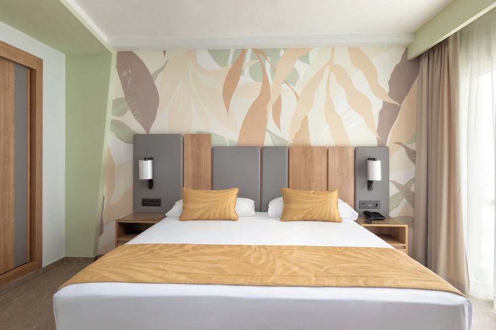 Junior Suite, Balcony, Garden View - Photo 4