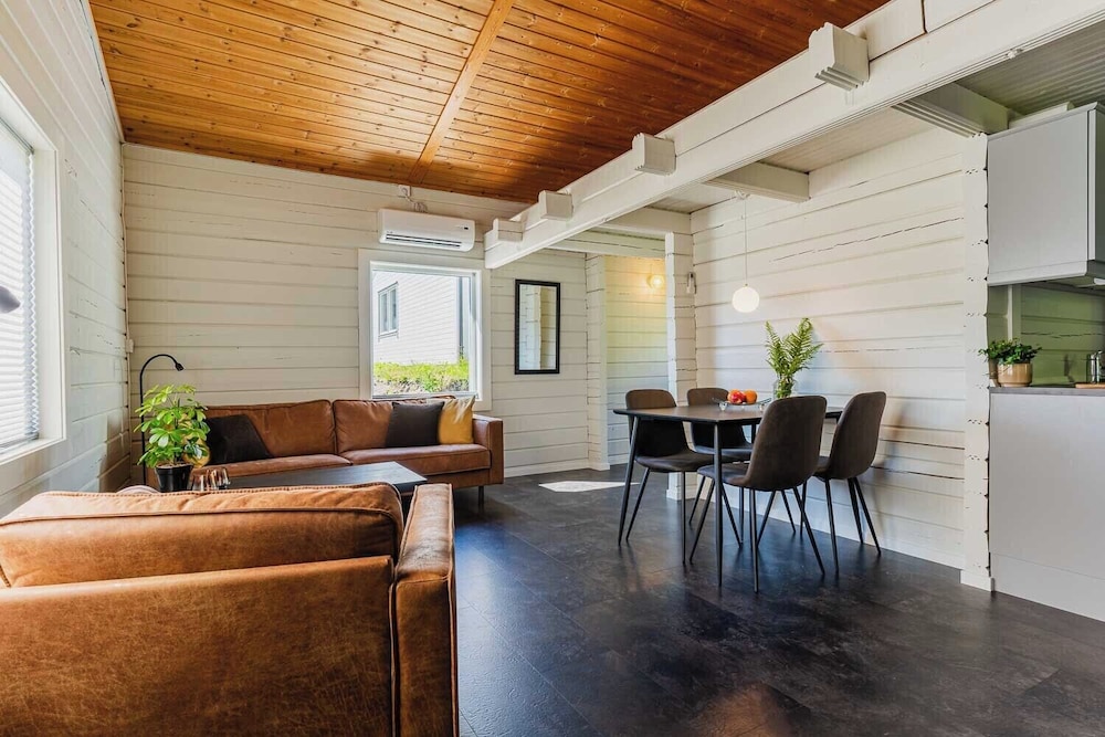 Standard Cabin, Ocean View photo 2