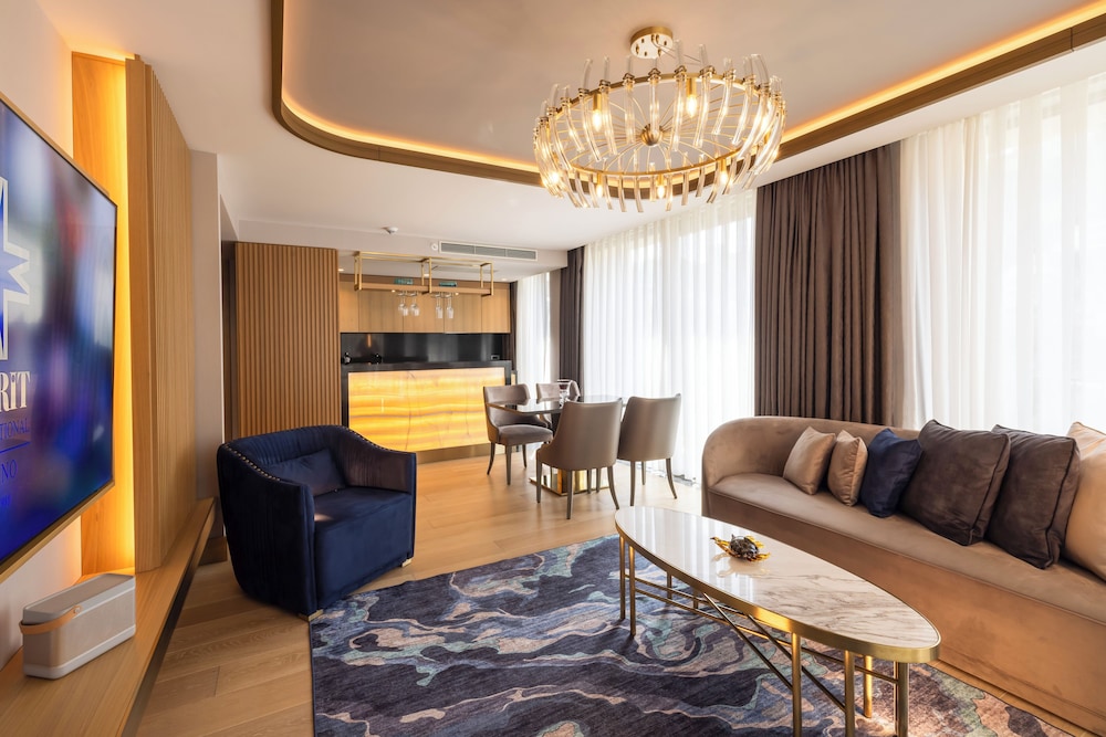 Premium Suite