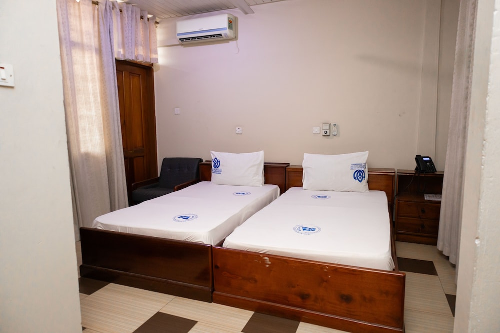 Standard Room photo 2
