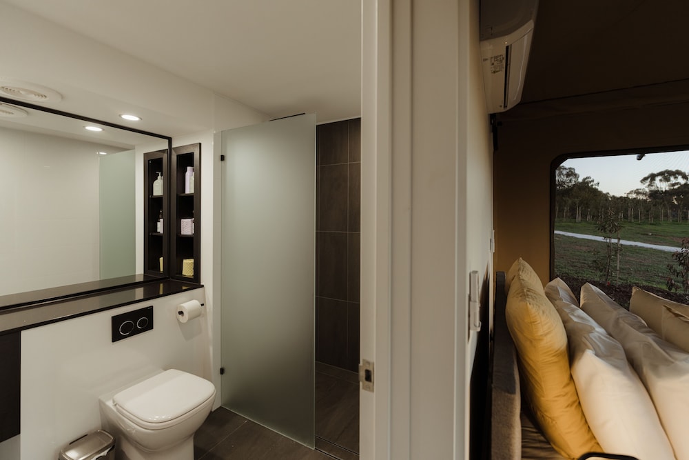 Standard Double Room - Photo 2