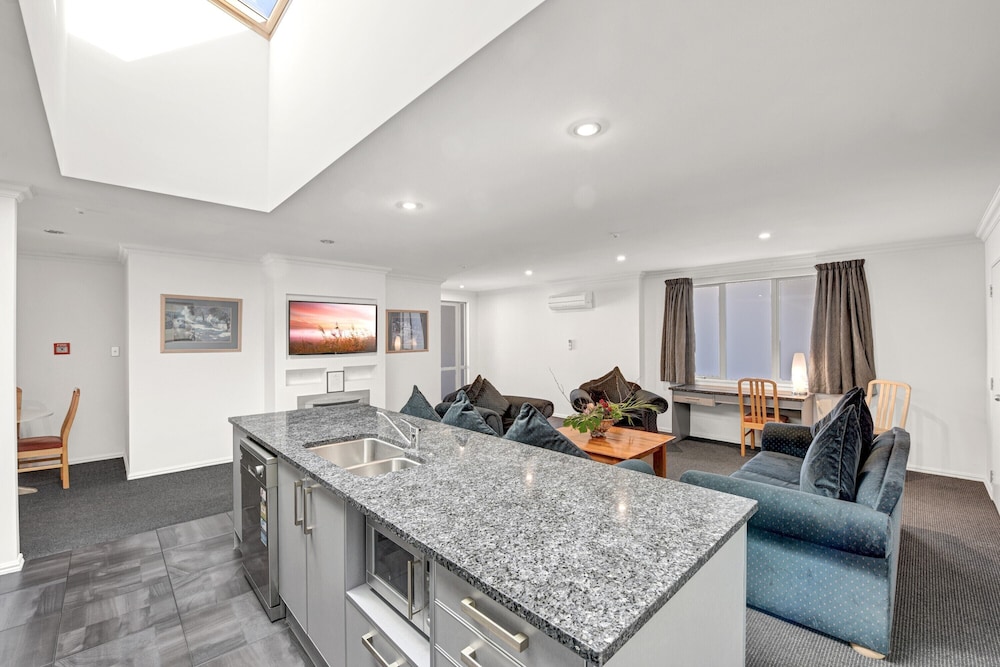 Executive Apartment, 4 Bedrooms - Photo 1