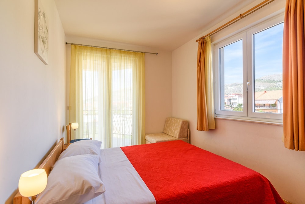 Classic Apartment, 1 Bedroom, Terrace, Garden Area