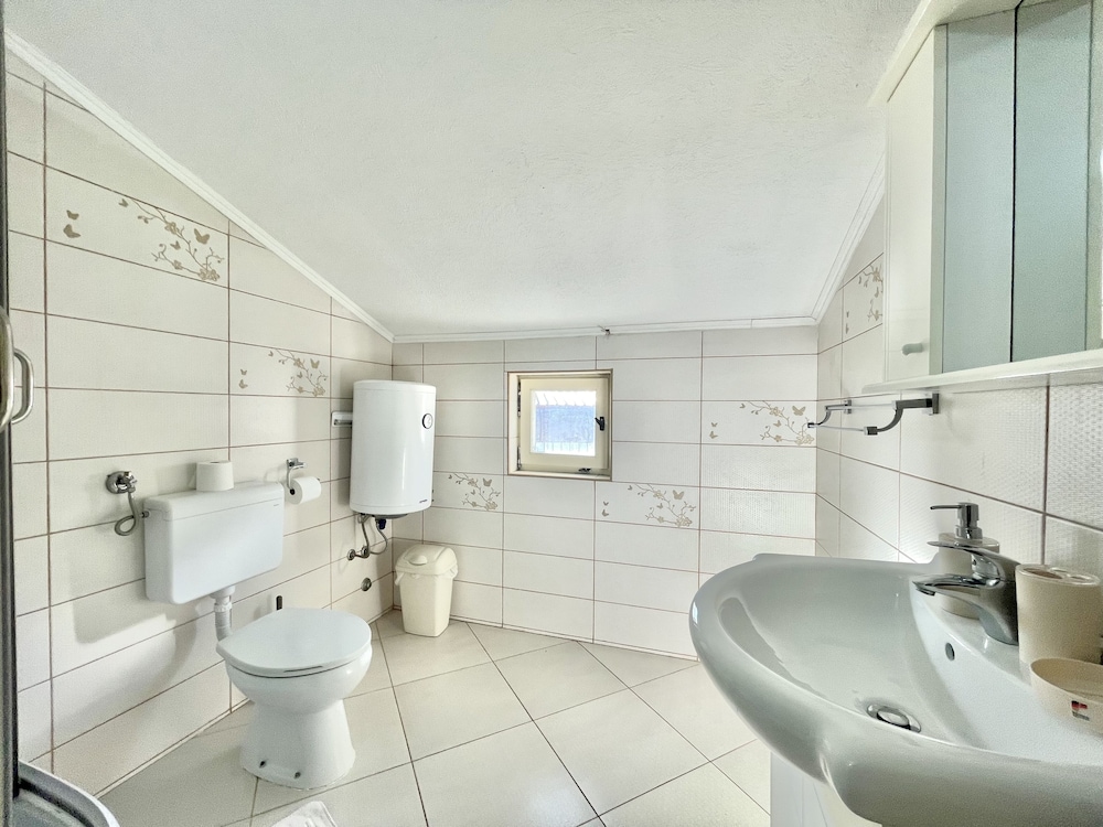 Romantic Apartment - Photo 2