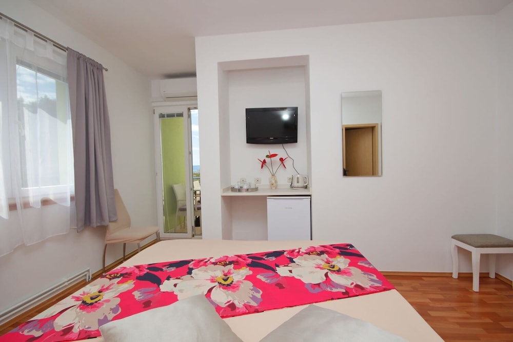 Apartment (Jovize - Free Parking - R3(2))