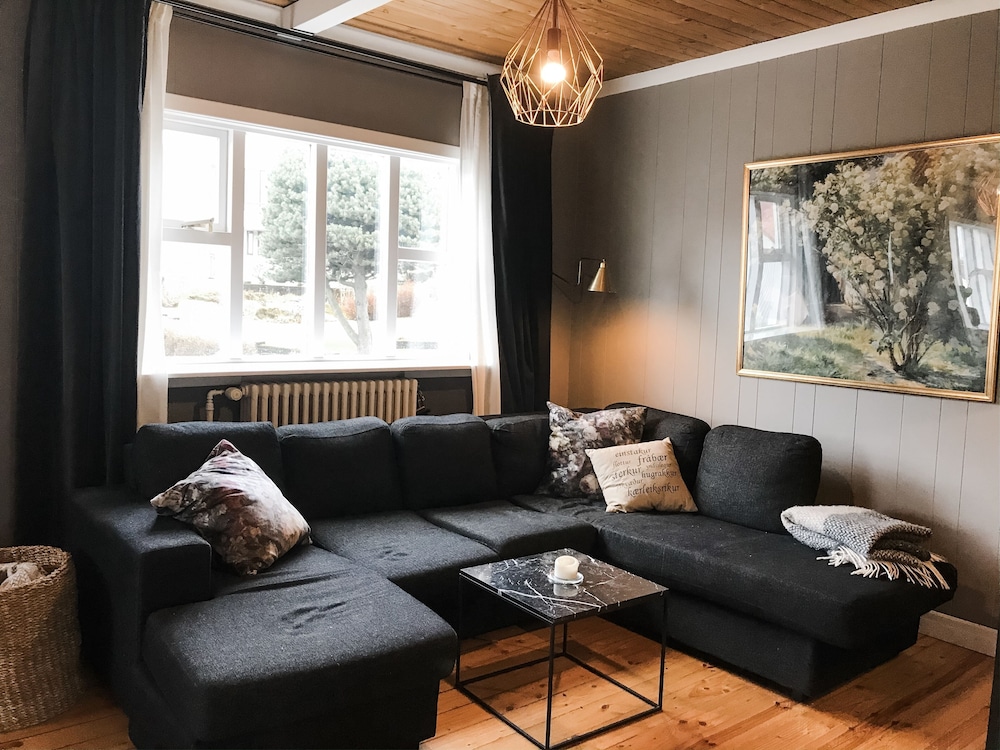 Family Apartment, 3 Bedrooms photo 1