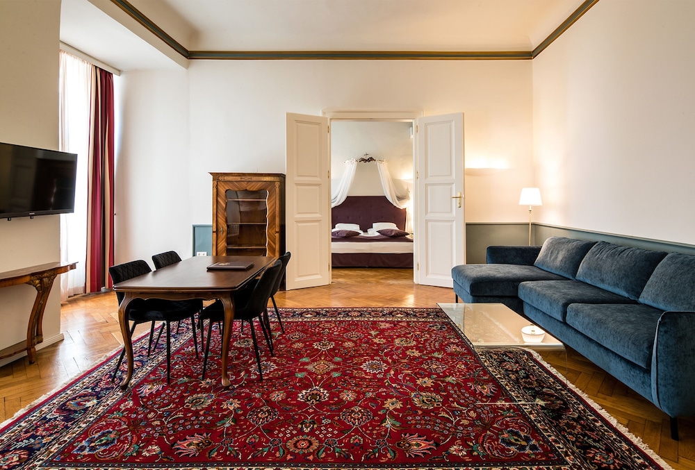 Superior Double Room - Photo 1