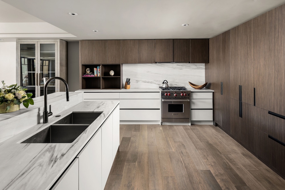 The Woods Five-Bedroom Residence - Valley View