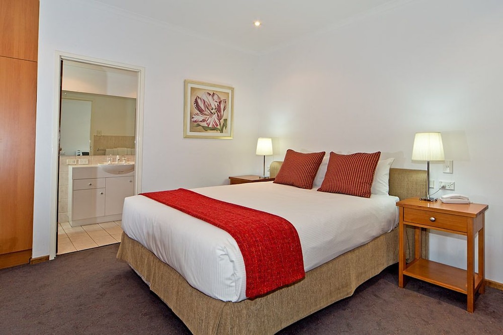 Standard Room - Photo 1