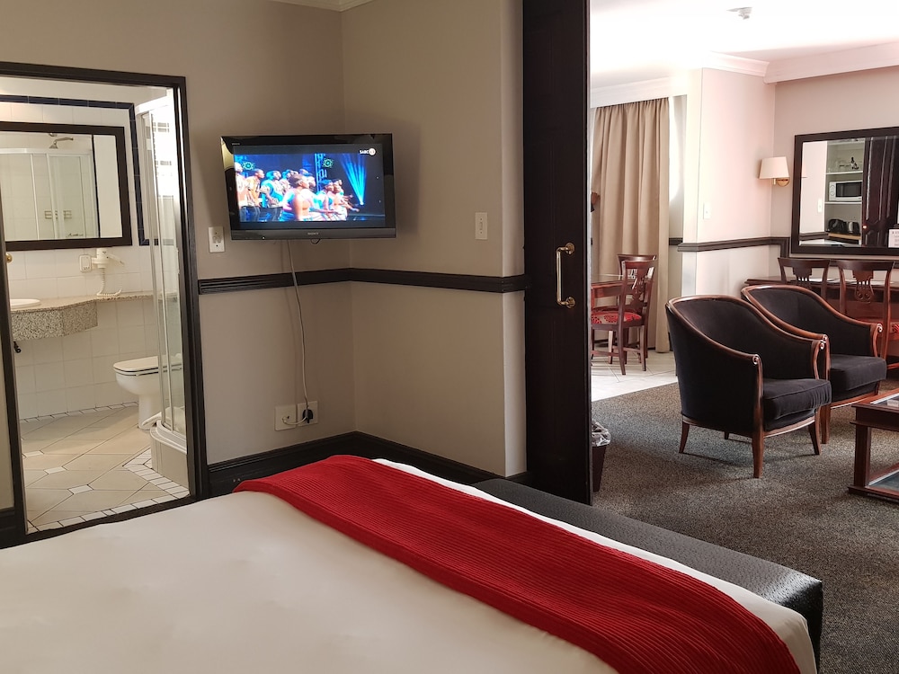 Two Bedroom Suite photo 2