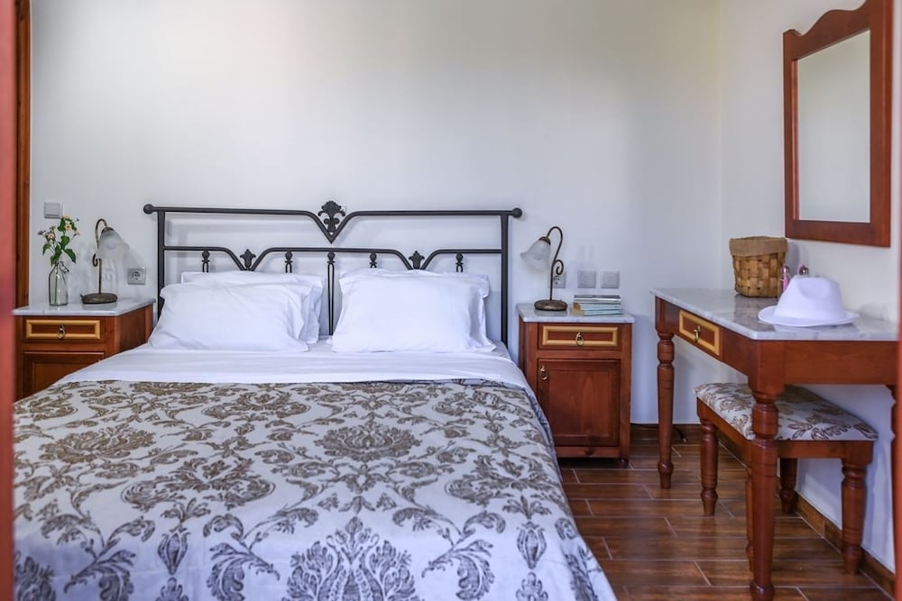 Villa, 2 Bedrooms (detached) photo 2