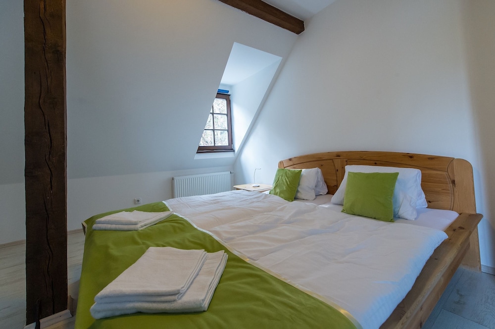 Triple Room - Photo 7