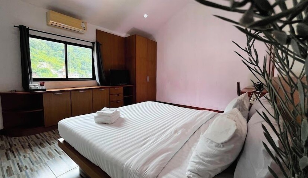 Double Room, Balcony - Photo 8