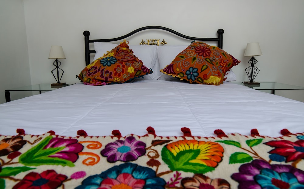 Standard Suite, 1 Queen Bed with Sofa bed photo 2