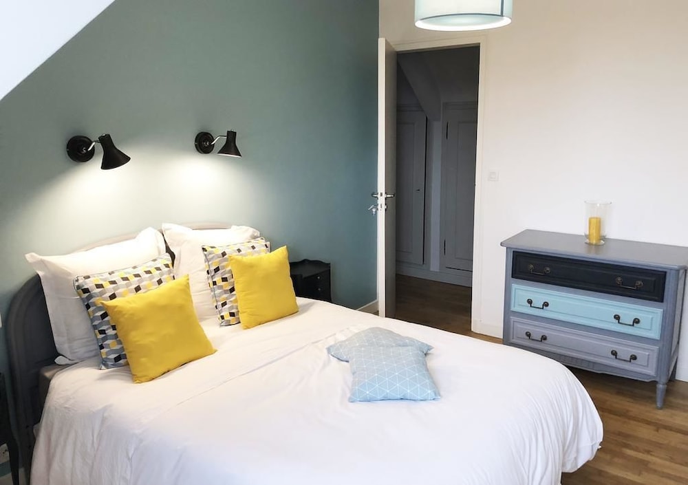 Basic Double Room (La Belle Bleue) - Photo 6