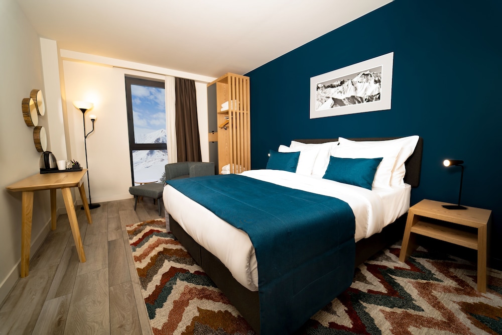 Double Room, Mountain View - Photo 2