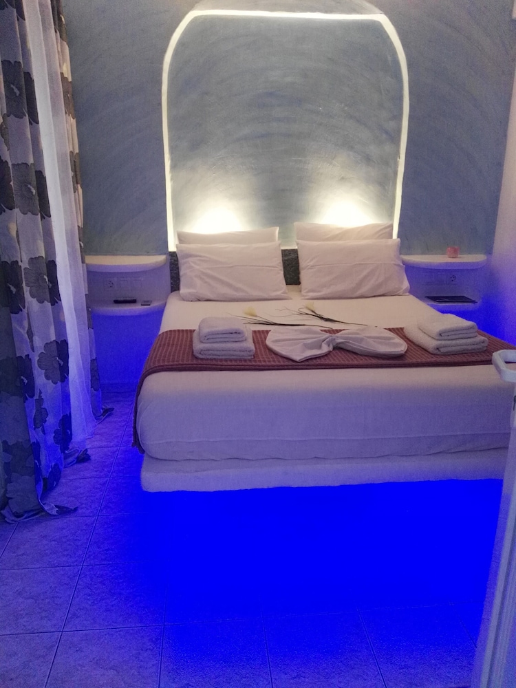 Premium Double Room (Vani) photo 1