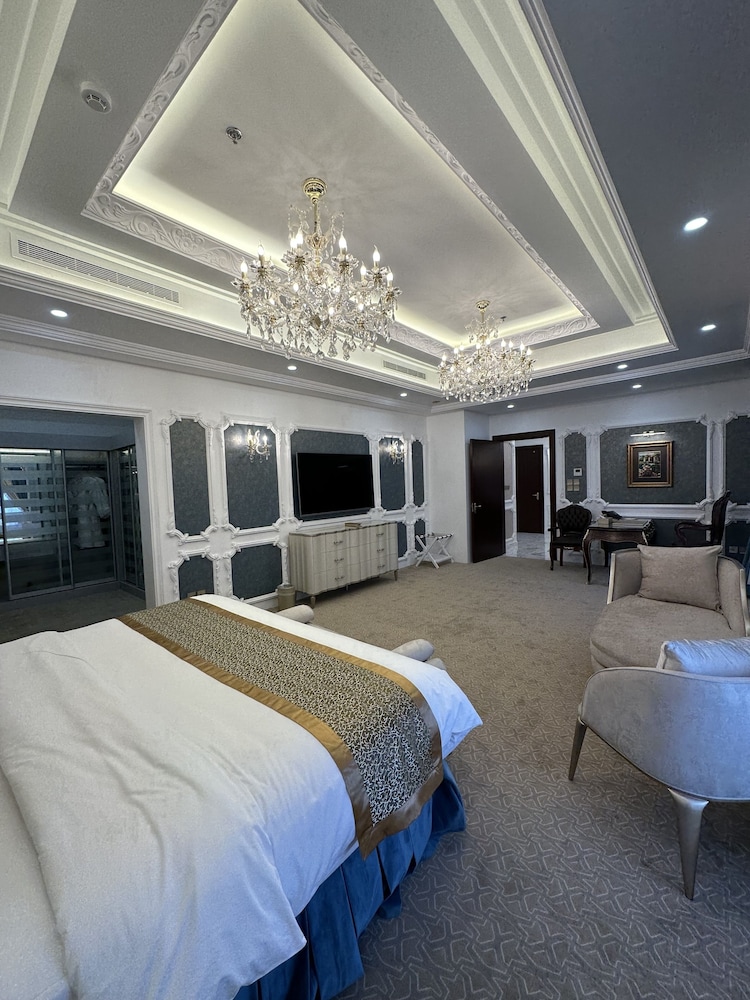 Royal Suite