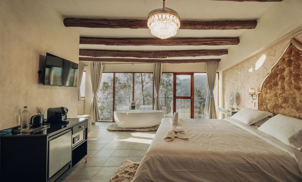 Superior Room, Mountain View