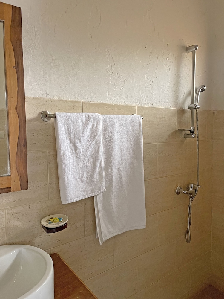Standard Room photo 3