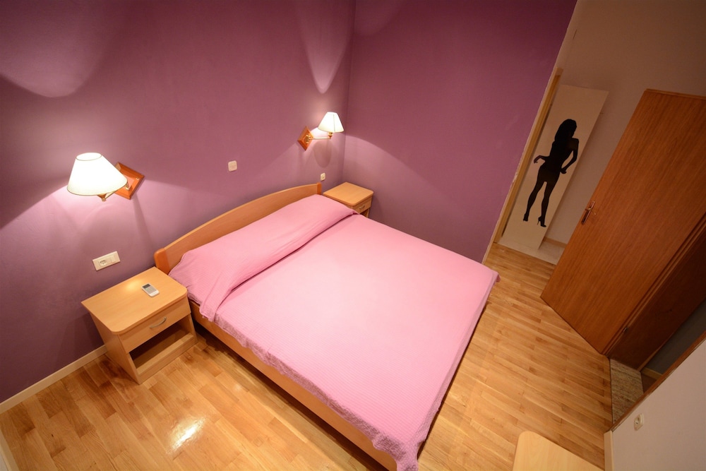 Apartment, 2 Bedrooms, Terrace, Sea View photo 1