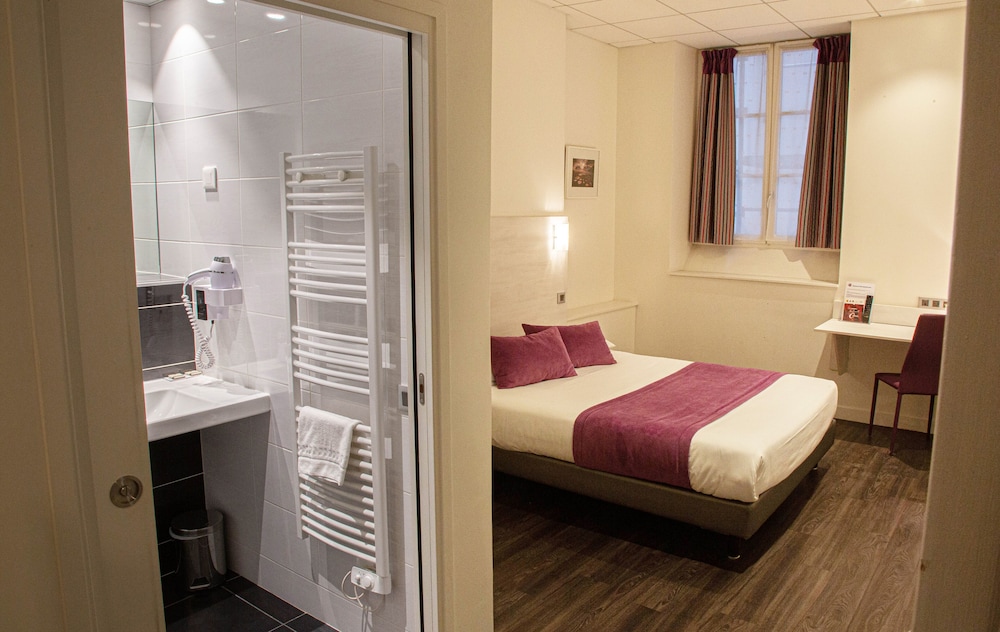 Superior Double Room, Accessible photo 1