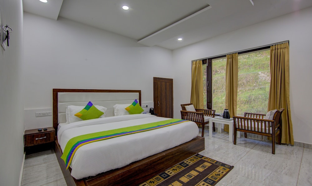Economy Double Room, Balcony