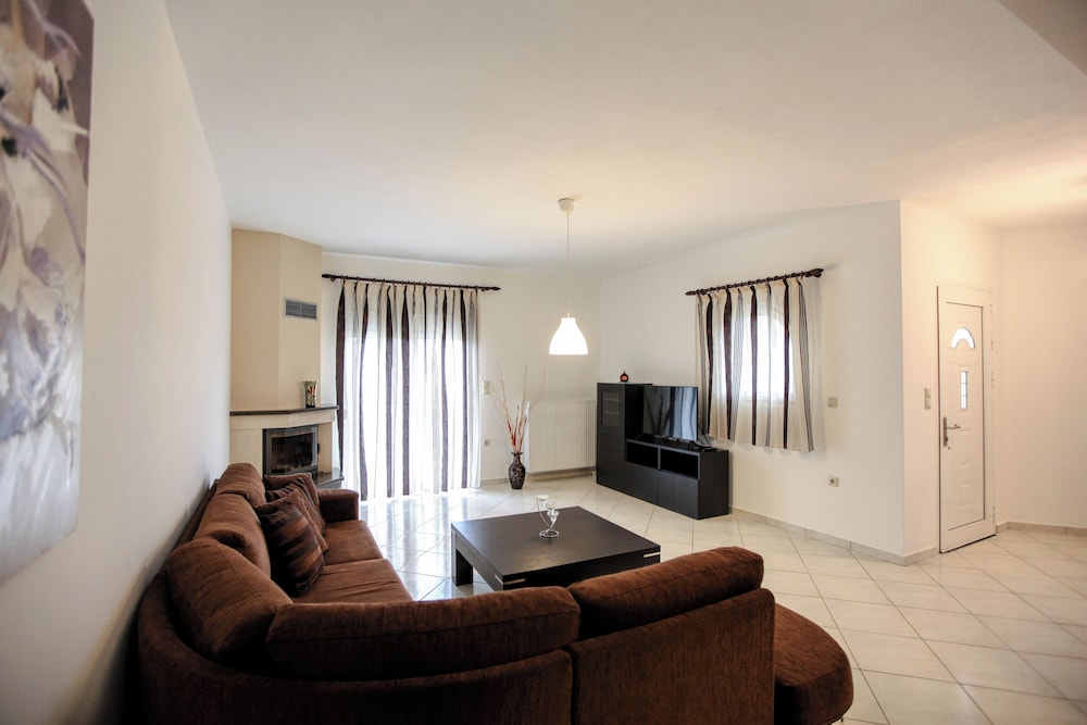 Luxury Apartment, Mountain View