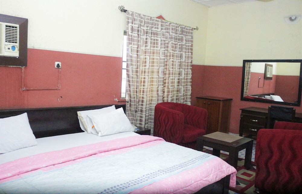 Executive Single Room, 1 Double Bed, Non Smoking - Photo 1