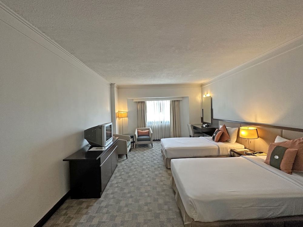 Deluxe Twin Room - Photo 9