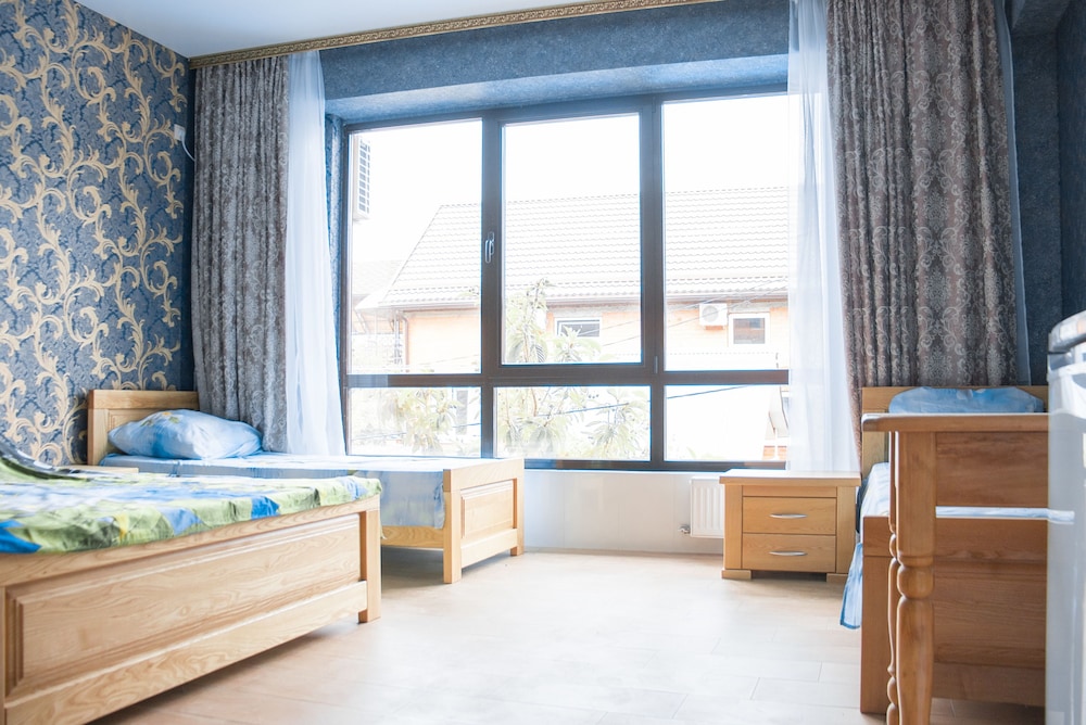 Comfort Quadruple Room, Courtyard View photo 1