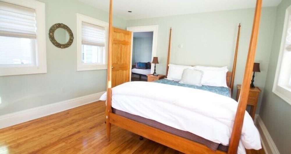 The Master Suite photo 2