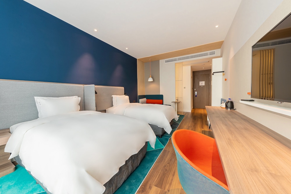 Standard Room, 2 Twin Beds - Photo 1