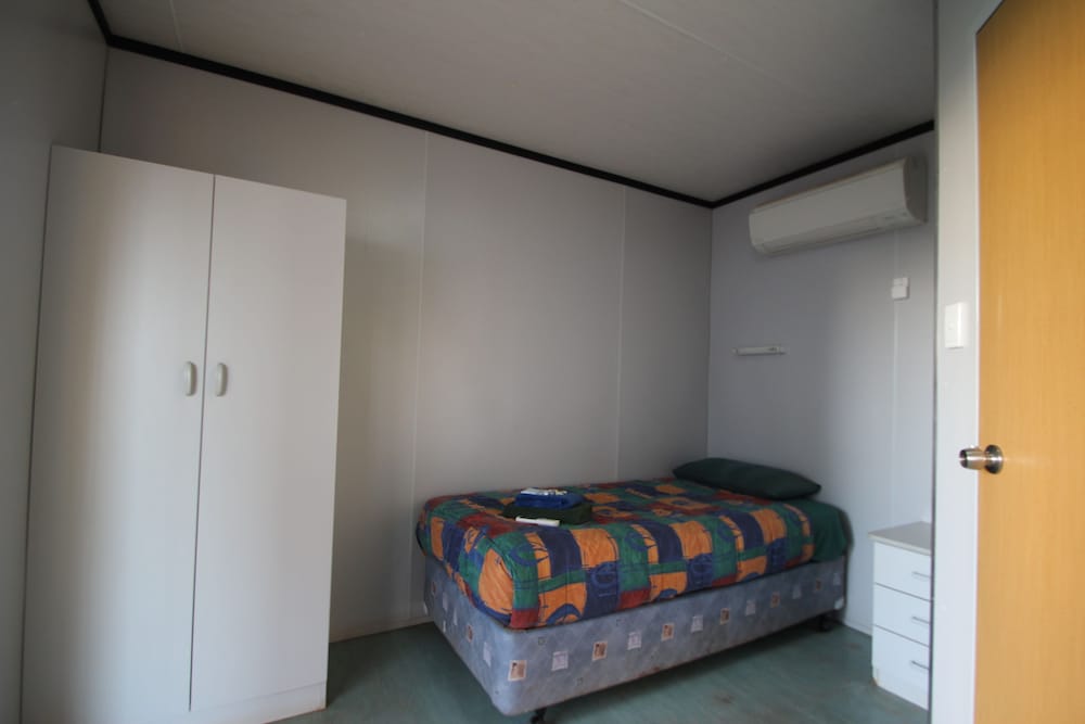Economy Room photo 2