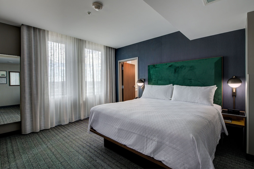 Junior Suite, 1 Bedroom - Photo 1