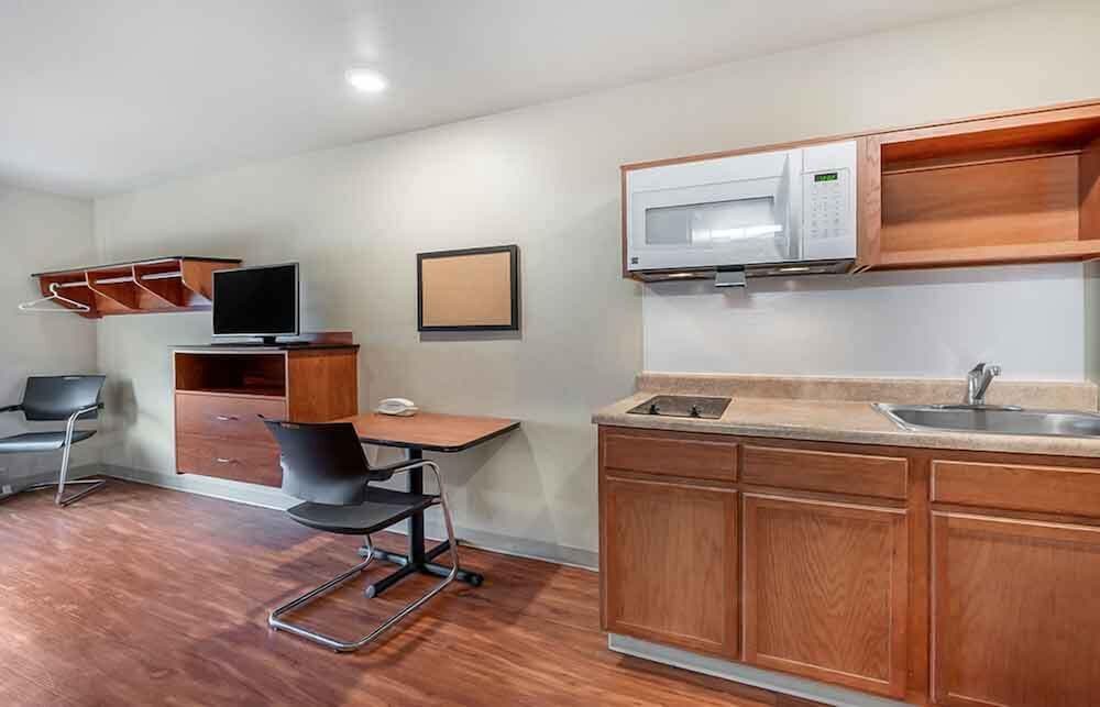 Standard Studio, Non Smoking, Refrigerator & Microwave photo 2