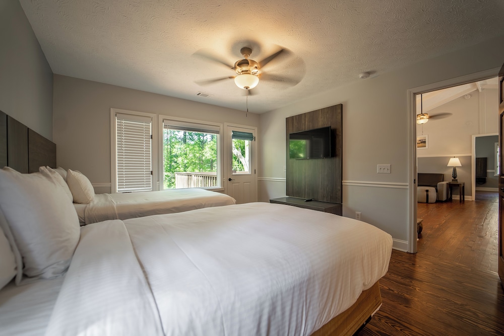 House, 2 Bedrooms (Lake, At Lanier Islands), photo 6