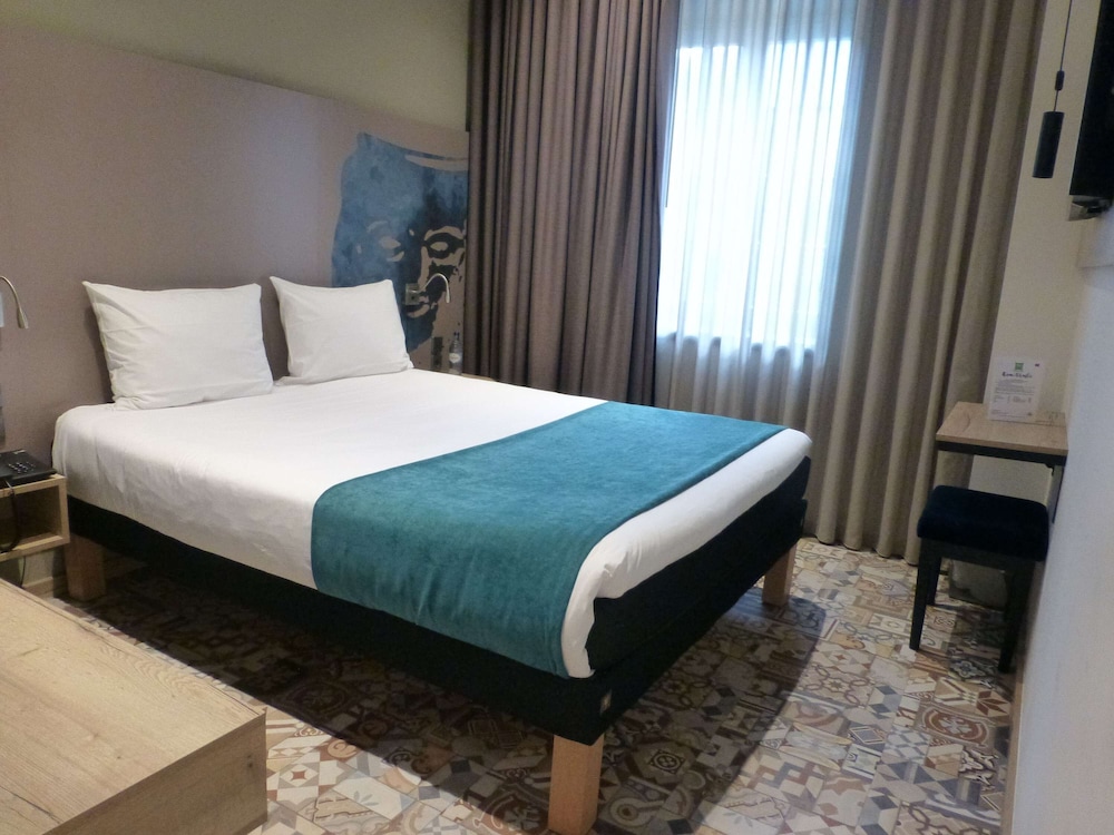 Standard Room, 1 Double Bed - Photo 1