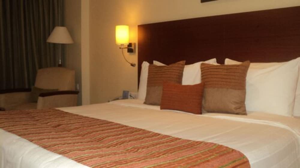 Deluxe Room (Deluxe Double Room) photo 2