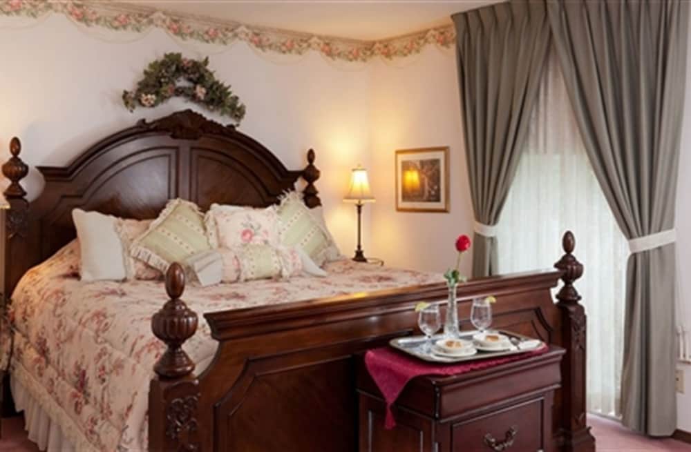 Suite, Private Bathroom (Roosevelt Suite)