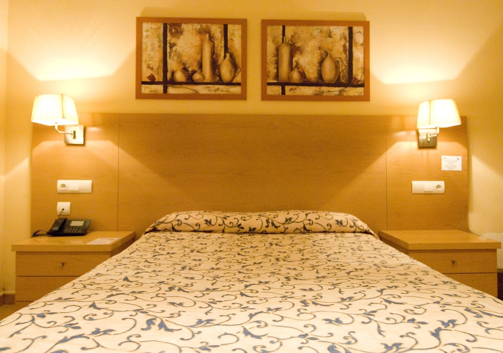 Double Room - Photo 3