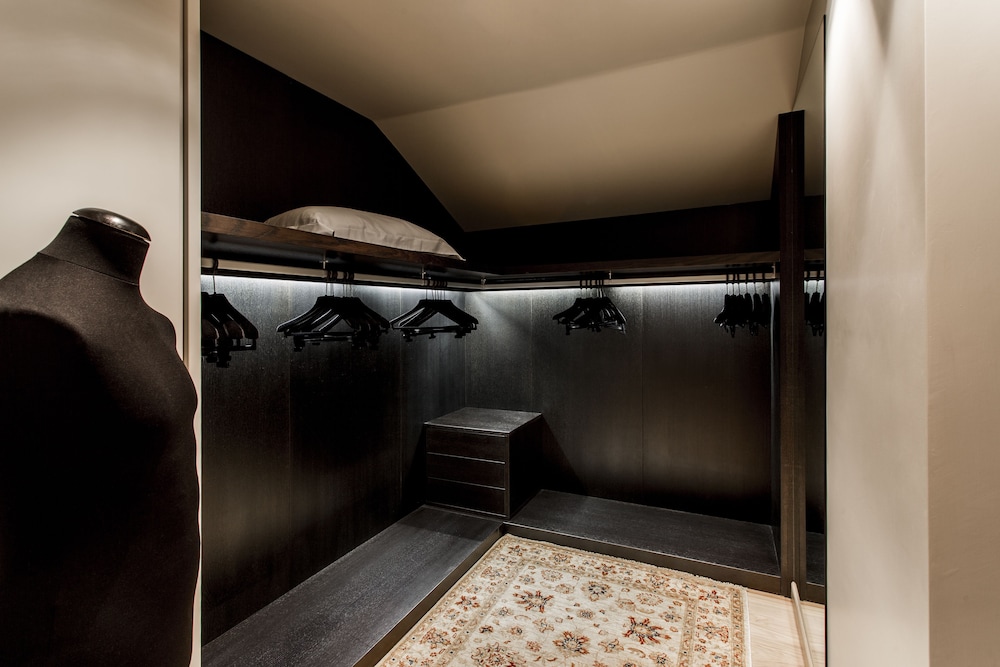 Loft Suite - Photo 3