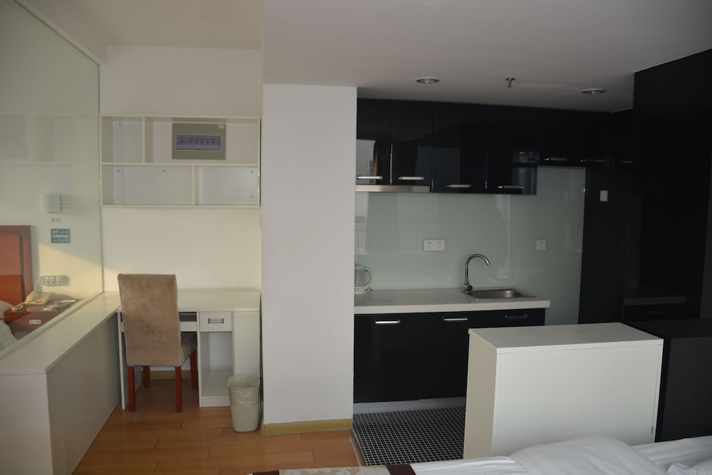 Deluxe Family Room photo 3