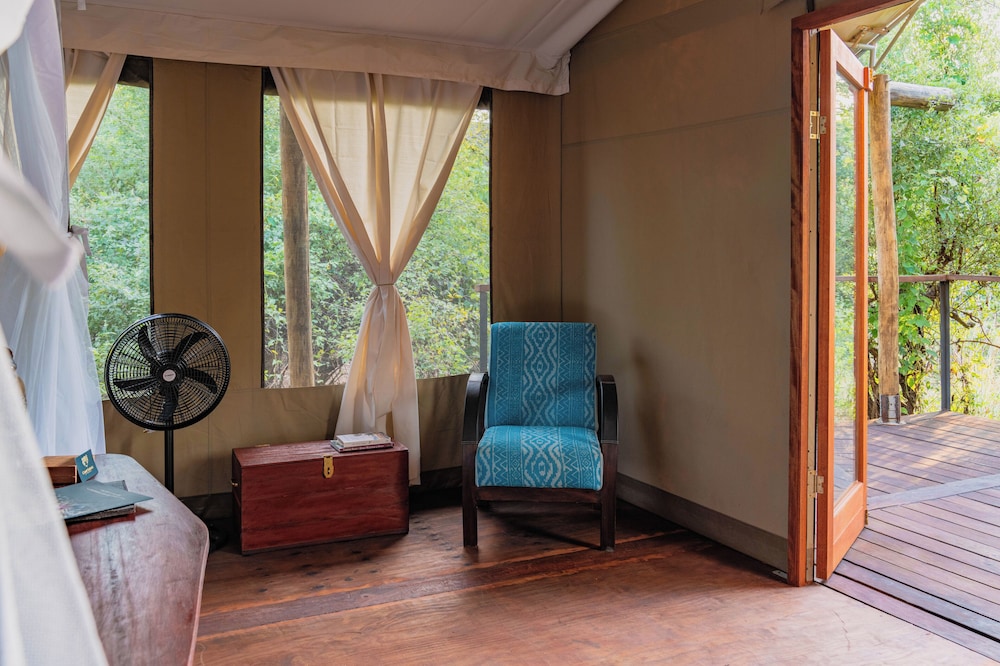 Luxury Double or Twin Room photo 3