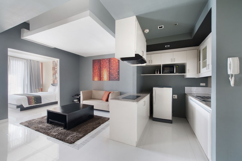 Two Bedroom Suite photo 3