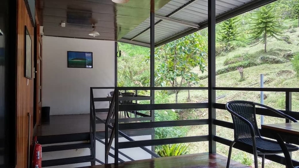 Deluxe Room, Balcony photo 3